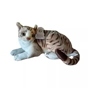 Gato de pelucia