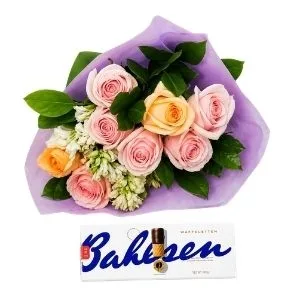Buquê de Rosas com Wafer Bahlsen Waffeletten