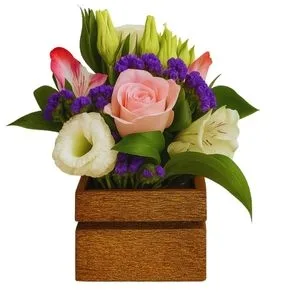 Box Pequena de Flores do Campo em Tons Suaves