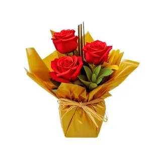 Box Sweet Trio Red Roses Celofane