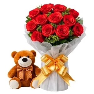 Buquê Tradicional de 12 Rosas e Pelúcia