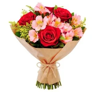 Buquê Tradicional de Rosas Vermelhas e Astromélias