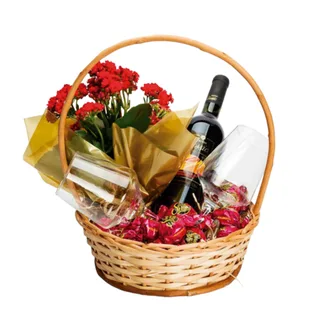 Cesta Romântica de Aniversário com Chocolate e Vinho