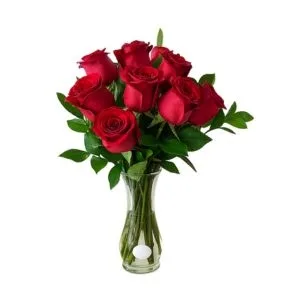 Arranjo de 10 Rosas Vermelhas no Vaso de Vidro