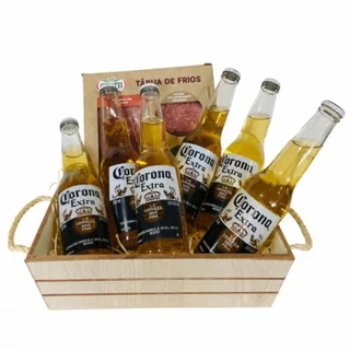 Cesta Coronas Com Tabua De Frios Ceratti
