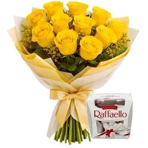 Buquê de 12 Rosas Amarelas com Raffaello