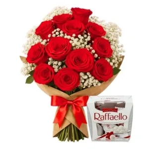 Buquê de 12 Rosas Vermelhas e Raffaello