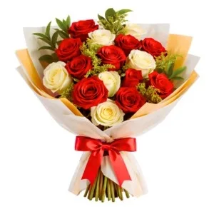 Buquê de Rosas Vermelhas e Brancas