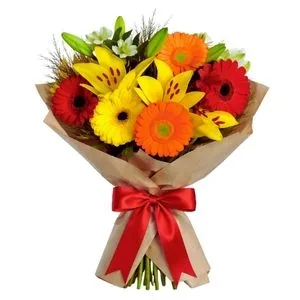 Mix de Flores em Tons Amarelo e Laranja