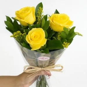 Buquê de 3 Rosas Amarelas