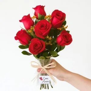 Buquê de 7 Rosas Vermelhas