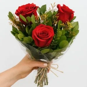 Ramalhete de 3 Rosas Vermelhas
