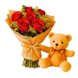 Buquê de 6 Rosas Vermelhas e Pelúcia