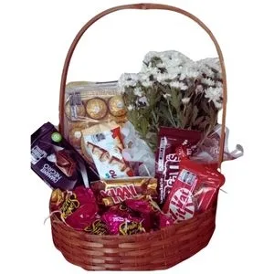 Cesta Felicidade em Chocolates