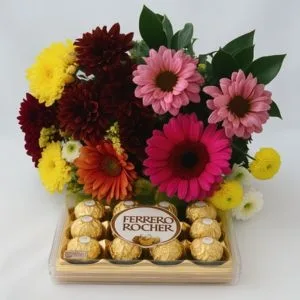 Buquê de Flores do Campo G com Ferrero Rocher