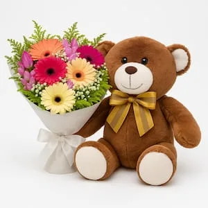 Buquê de Gérberas Coloridas com Urso de Pelúcia