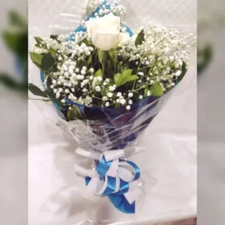Trio Rosas Brancas