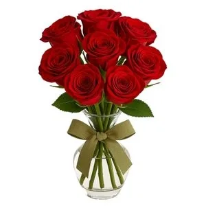 Arranjo de 8 Rosas Vermelhas no Vaso de Vidro