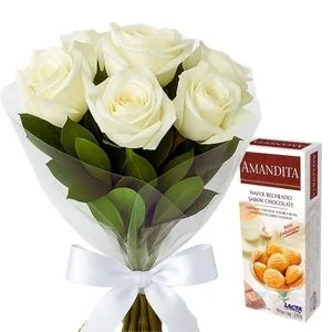 Buquê de 7 Rosas Brancas com Amandita
