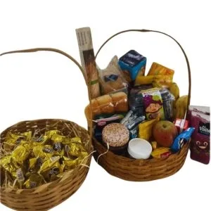 Cesta de café da Manhã Completa com Bombom Ouro Branco