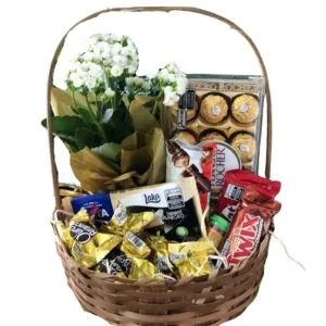 Cesta de Chocolate com Ouro Branco