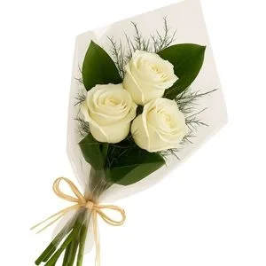 Ramalhete de 3 Rosas Brancas