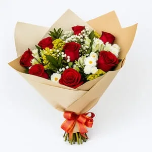 Buquê de 8 Rosas Vermelhas