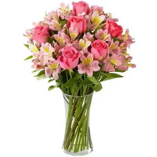 Arranjo De Astromélias E Rosas