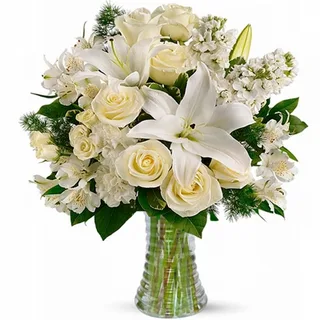 Arranjo De Flores Brancas Diamante