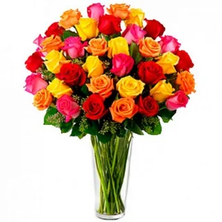 Arranjo De Rosas Coloridas Arco Íris Luxo