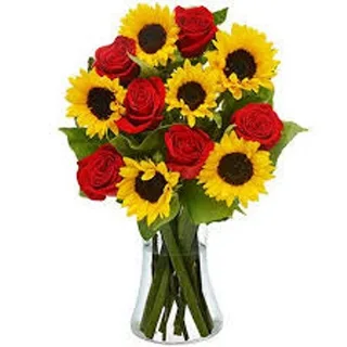 Arranjo De Rosas E Girassóis Sol Do Amor