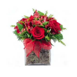 Arranjo De Rosas Vermelhas Amante Eterno