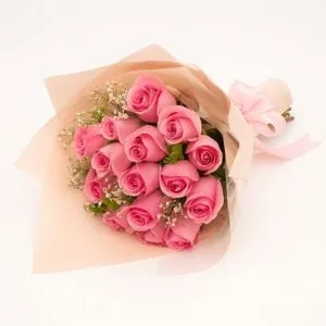 Buquê de 15 Rosas Pink
