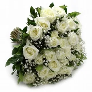 Buquê De Rosas Brancas Com 24 Unidades