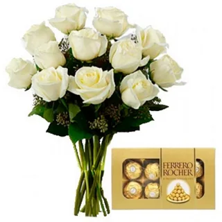 Buquê De Rosas Brancas Com Ferrero Neve