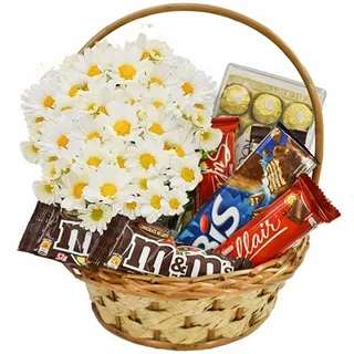 Cesta De Chocolate Com Flores
