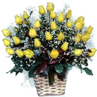 Cesta De Rosas Amarelas Maravilhas