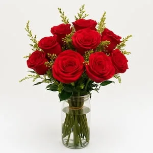Arranjo de 10 Rosas Vermelhas em Vaso de Vidro
