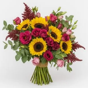 Buquê de Girassóis com Lisianthus Rosa e Folhagens Naturais