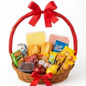 Cesta de Café da Manhã Completa com Frios, Pães, Frutas e Biscoitos