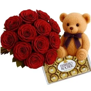 Buquê de 12 Rosas Vermelha com Pelúcia e Chocolate
