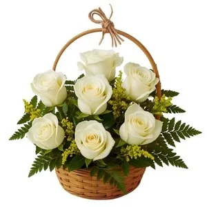 Cesta com 10 Rosas Branca