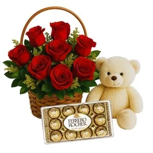 Cesta de 10 Rosas Vermelha com Chocolate e Pelúcia