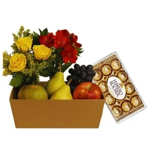 Cesta de Frutas e Flores com Chocolate