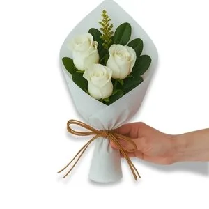 Ramalhete de 3 Rosas Branca