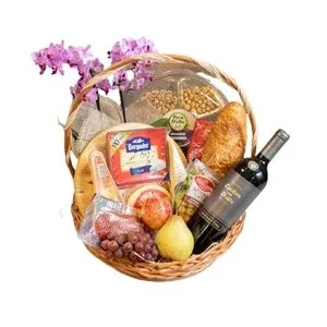 Cesta de Queijos, Frutas e Vinho com Orquídea – Momento Ideal
