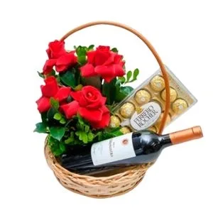 Cesta de Vinho – Harmonia de Sabores