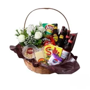 Cesta Especial Happy Hour com Flores – Carinho e Descontração