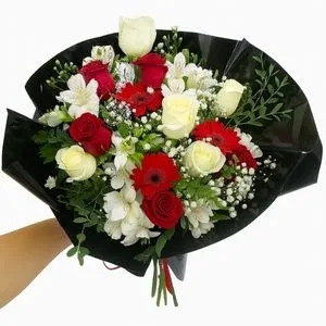 Buquê de Flores Vermelho e Branco