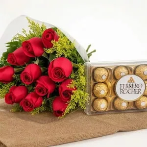 12 Rosas Vermelhas com Ferrero Rocher